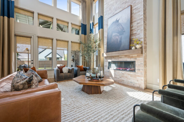 Living Room (3)