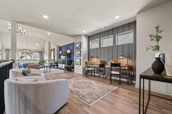 Upstairs Living Areas (10)