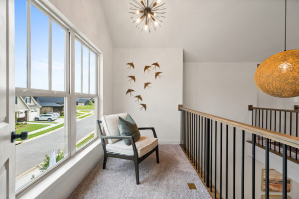 Upstairs Living Areas (10)