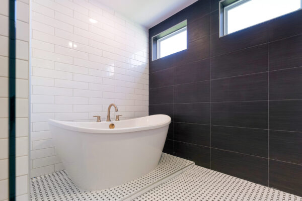 Primary Bath (3)