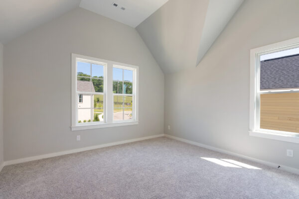 Secondary Bedroom (2)